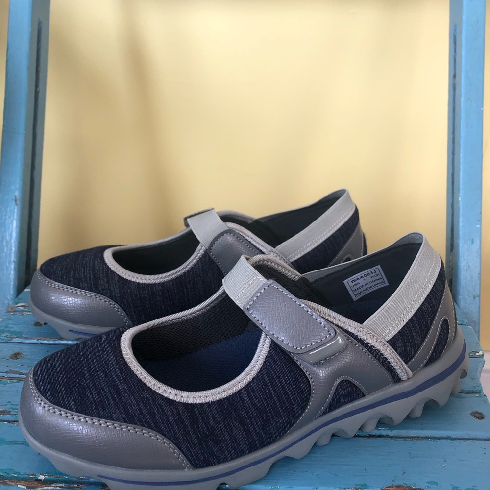 Propet Deep blue and Gray Comfort Walking Shoes - Picture 1 of 8